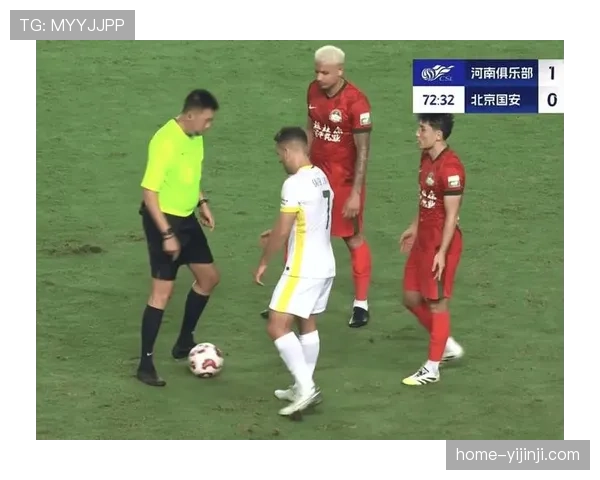 中超疯狂之夜：海港创尴尬纪录申花遭争议邵佳一暴怒真相曝光